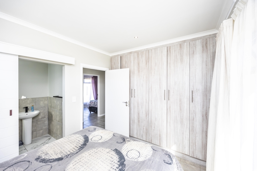 3 Bedroom Property for Sale in Kidds Beach Eastern Cape
